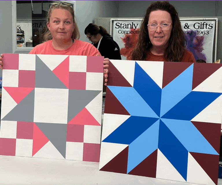 Barn Quilt Painting with Tiffany Harwood